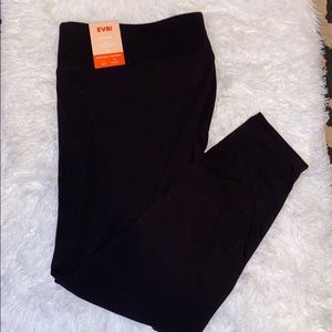 EVRI leggings from kohl’s